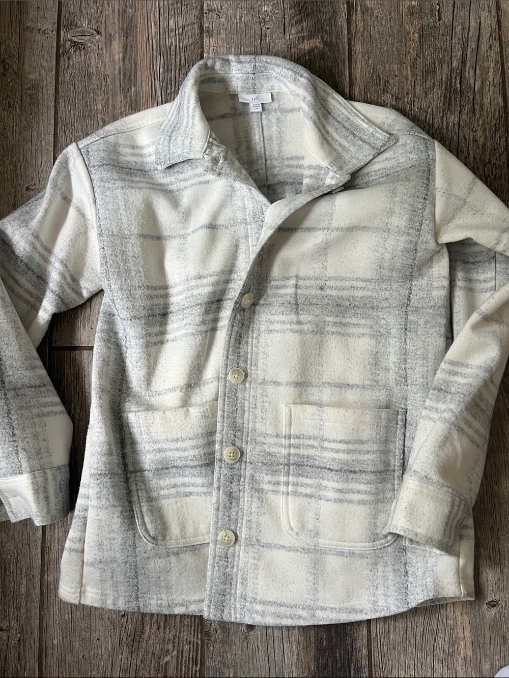 J. Jill Cream & Gray Plaid Lightweight Shirt Jacket